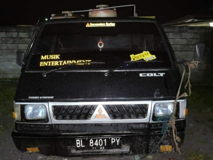 9f566e78bd1a40e7f327e8aba0de0b4e