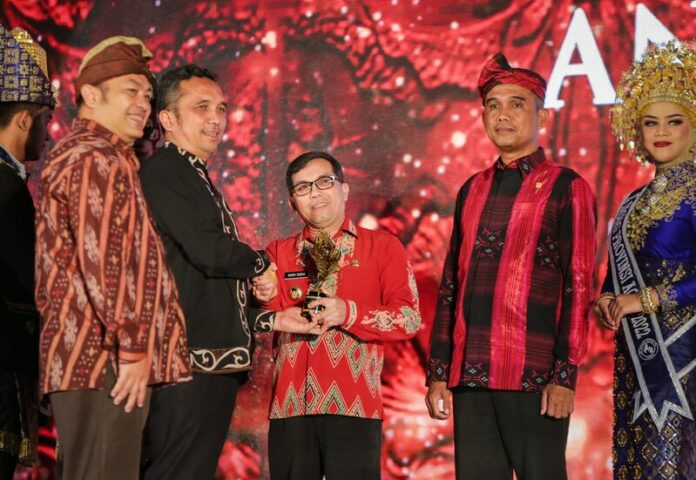 6d5948a6758063f6c6b73360879104b4 Instagram @bandaacehtourism Raih Juara 1 API Award 2022 Kategori Promosi Pariwisata Digital Terbaik