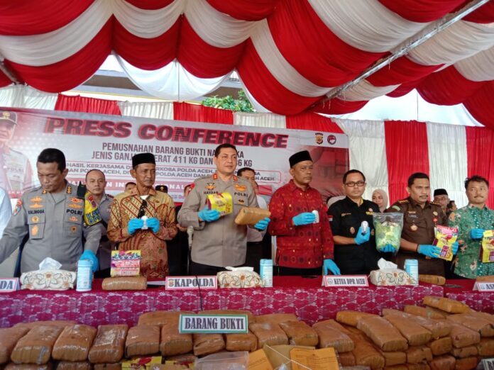 275469177418bcb4d9a2da62c376daf9