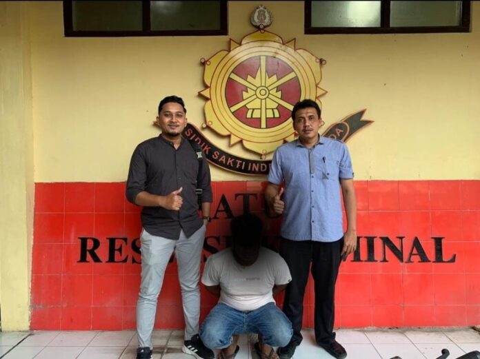 6d27b1cfc8a6877192a4d58ce0d14185