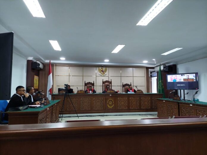 4c7fba79f900083761274591a4268fd0