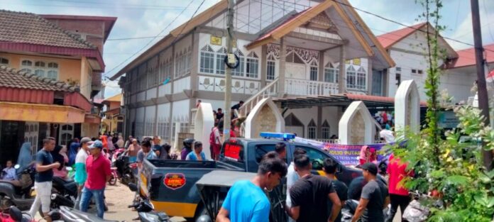 c9e48649d3546eb9c3c0e9a5252f05a9