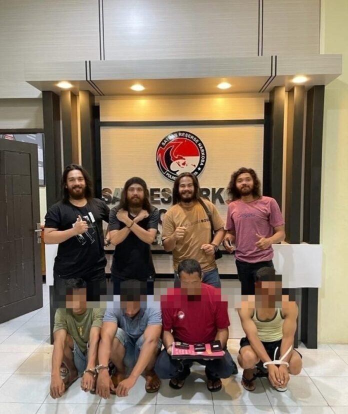 3f49926443c4ae7221fbf9f49f1ab604