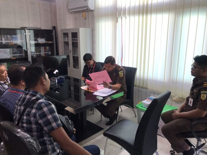 755e32e97fd569cd5b3bdf38412a3a00