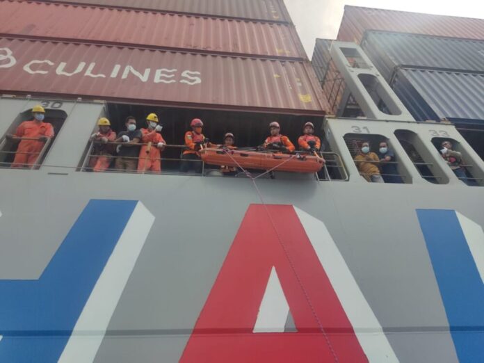 e20d922dec3ef9a83acf3287b08bb801