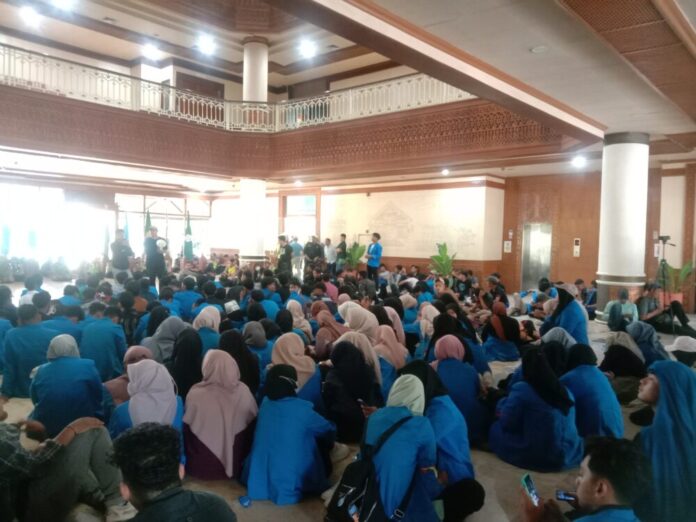 19fcda42ae380c7e5c923773dfc0f987