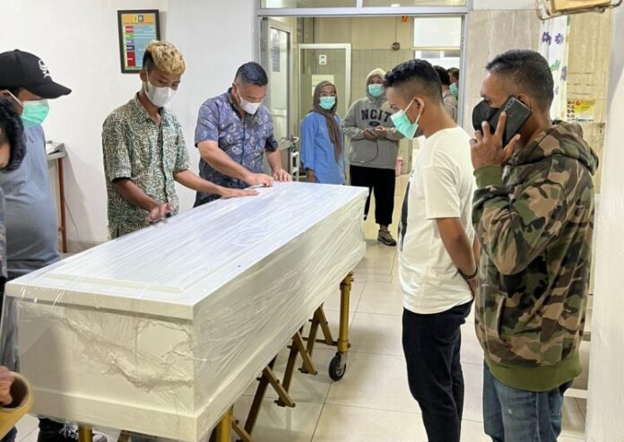 5cfa9007b1a40bb43ff7203dc0a64815