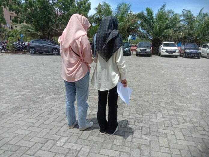 243d08289e1135a229e13f3e2ec97a61