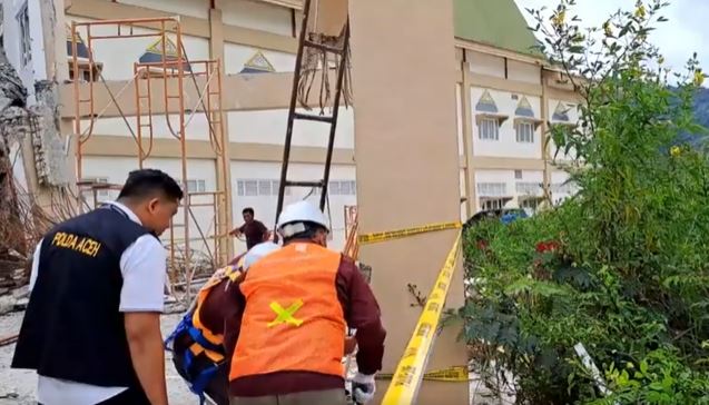 946d0af935711612d637993b569ad834