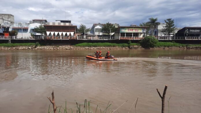 8673f916eca5d0736f46dfa31a913333