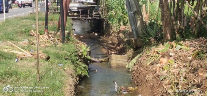 b28afa8cae177c21674ff703f5a8ac33