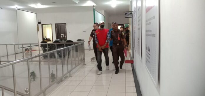 df7c092d591a063410d6d0ae06d9e5f0