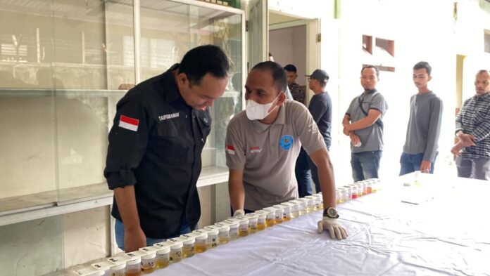 112af403acfa9e8094cee799e2f1a96b