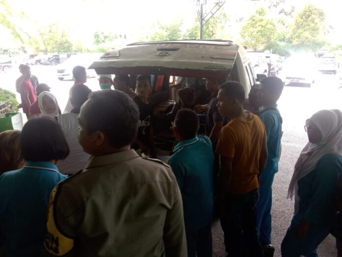 2fe4b50bec504c0ceeceb3b24a25757a