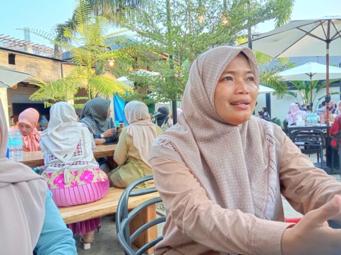 a2fe12fa82c6a4b11b866422e1d5c52d