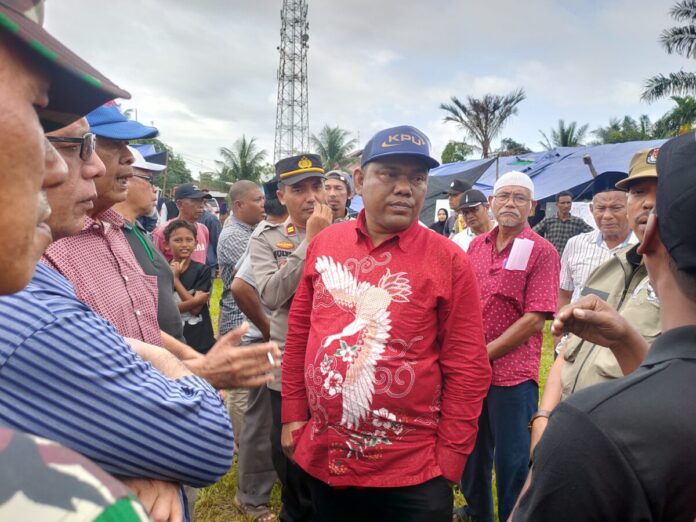 d406d813a3426293c4025c27ea851035