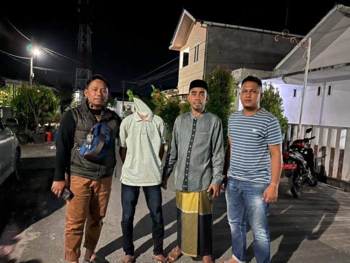 c821717bf5eb079b9effbe0f91b6b93e