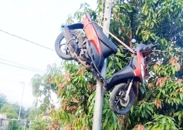 d78e2b322d5283bddf10e4a2d14f2c67