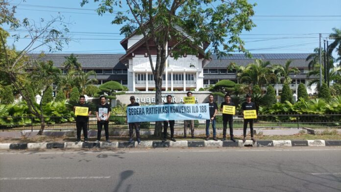 13c166d6d0ca5975ab80c431c1f0ff0d