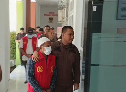 208abd9aba290d1d533cb5eb5006d711