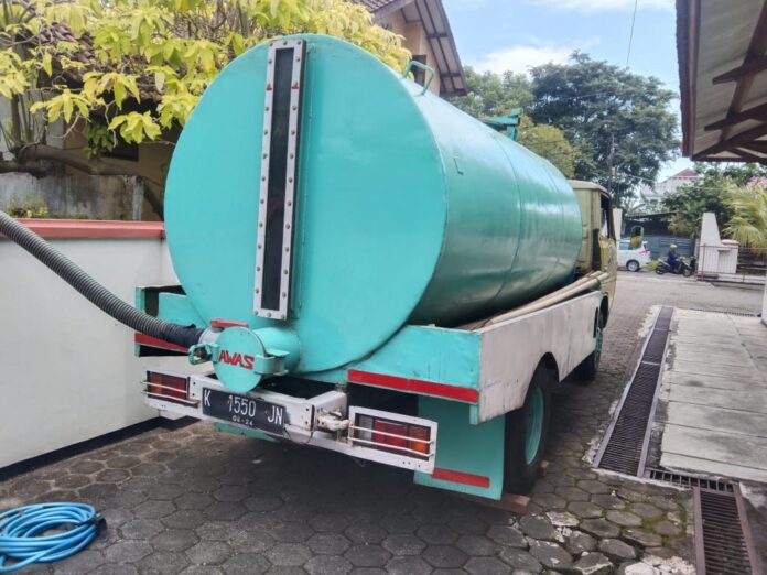 591a1e3e0fd9b152a6c6e47d68a9aaa8