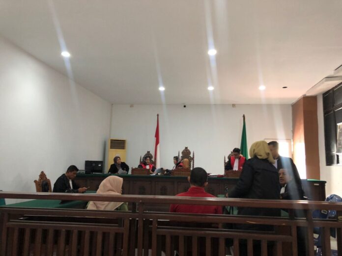 dbd4e2e6c3b9d4e6bd38fd2b75214735