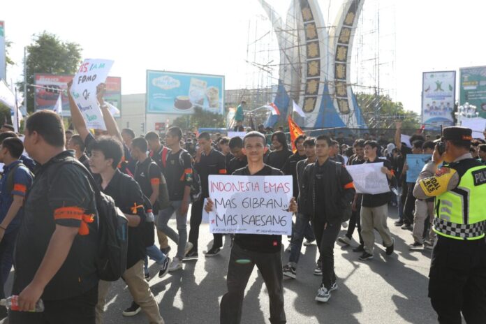 44e74c917ec4ca0e28d34cc99b24f32c