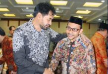 Haji Uma Dukung Mualem di Pilkada Aceh 2024