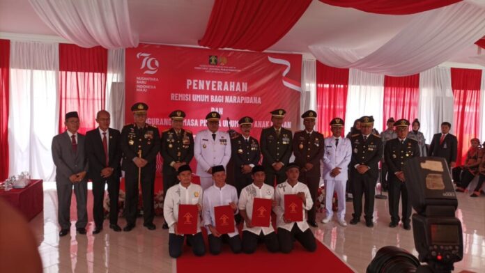 ae174e7d4aecf7e5a9ac2c24836b16ba