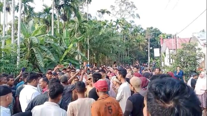 0e359dca826c1c364c15795cd1b5adfd