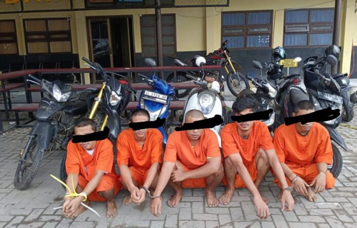 7c7a062541e7c40bf208923f0341167f