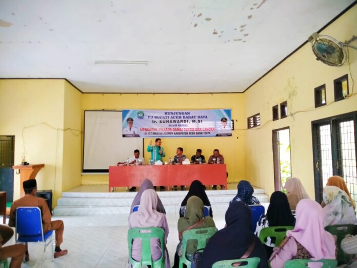 ec7fe2f013e7b087da20f2d92ef33e61