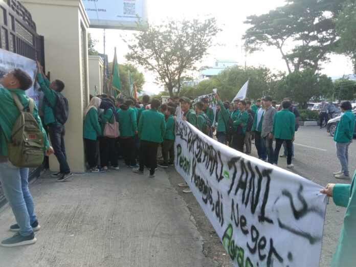 81344f6dd1ca5520dce78630970d025d