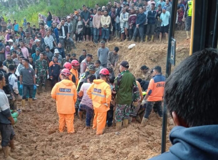 f774df8c0ad147e952d6a57b7b1bf270