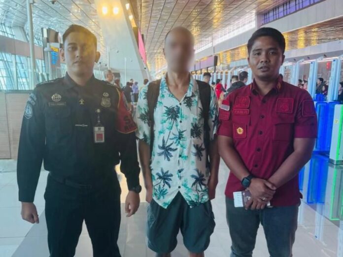 d3c414a5d1b1e1a000922e51426c06a5