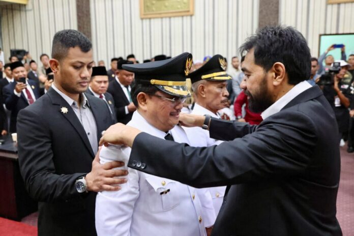 52bb12dae99a6f03498e653befadf11e