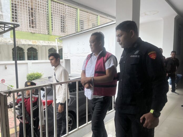 6a50b3656845faba85f8d16691e84b39