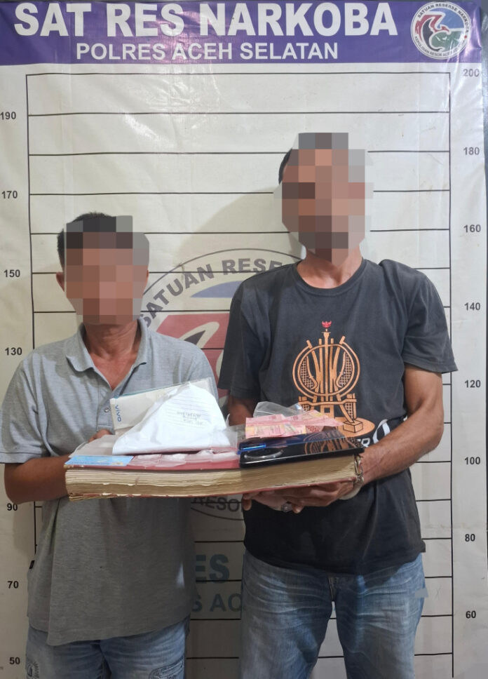 e704265c54cf54392943b43e2fe792ca