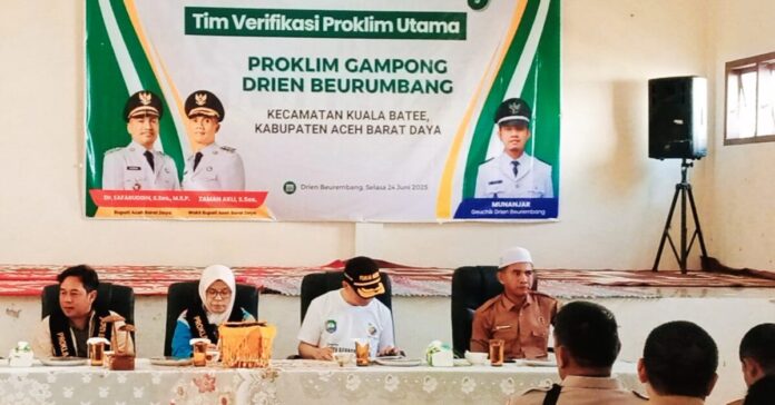 50323f2585bf93cda298ff155c0a9d7d