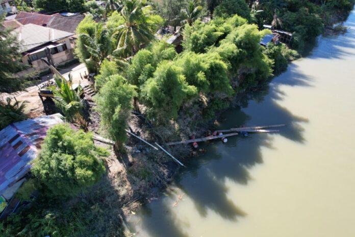 d8ea74509c03f1bbb66b7213c677b2fb